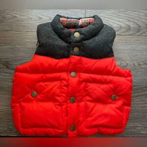Red and Gray Quilted Puffer Winter Outerwear Vest Baby Gap‎ 6-12 Months